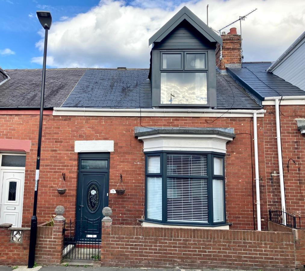 Ferienwohnung High Barnes 3 Bed House With Parking, Sleeps 7, Quiet Location Sunderland  Exterior foto